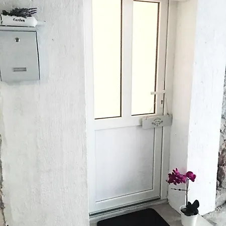 Апартаменти & Niko *