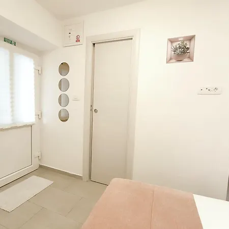 Apartment&room Niko * Split